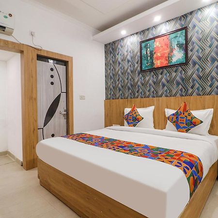 Fabhotel Rainbow Villa Near Igi Airport Nueva Delhi Exterior foto