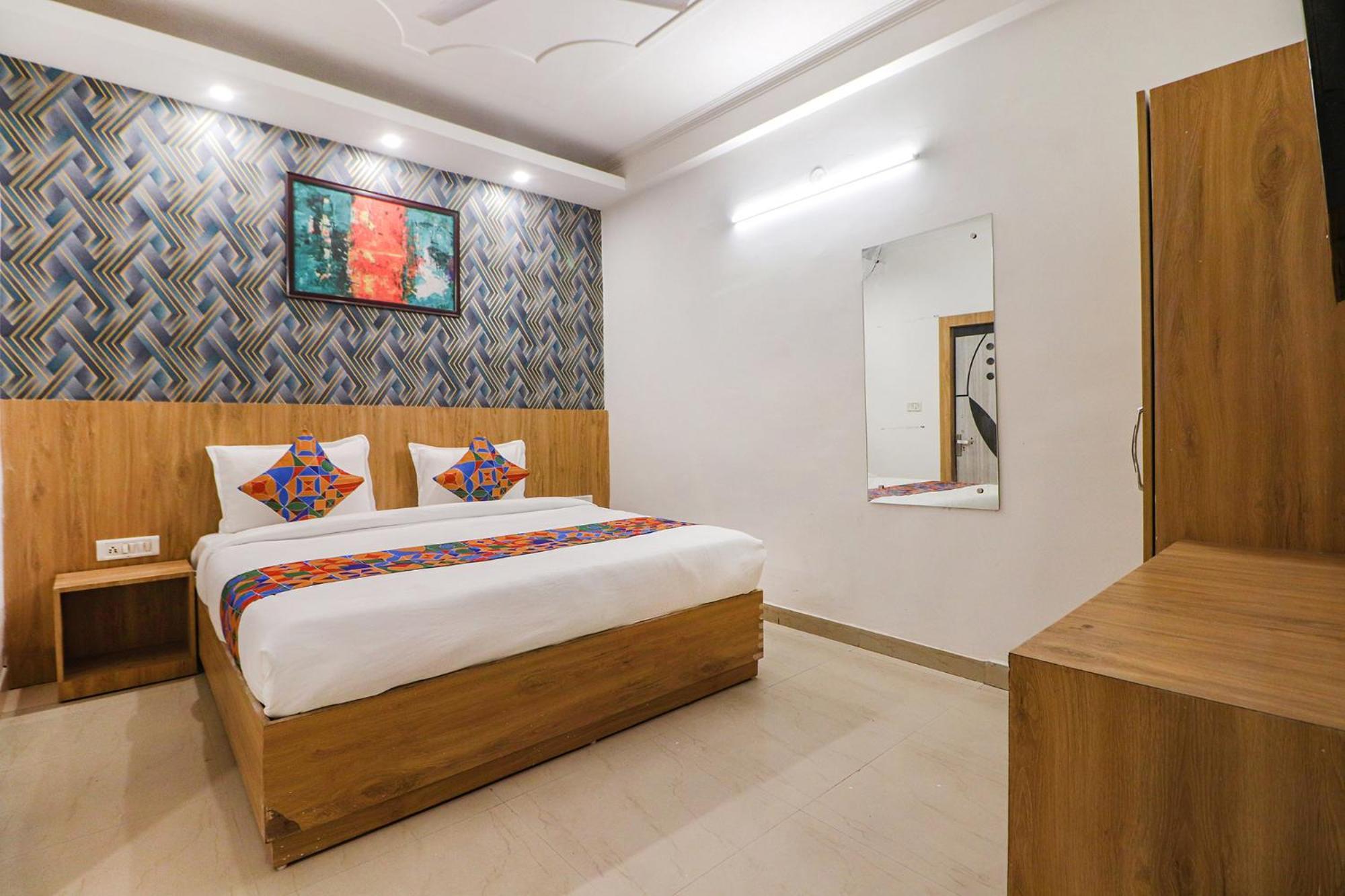 Fabhotel Rainbow Villa Near Igi Airport Nueva Delhi Exterior foto
